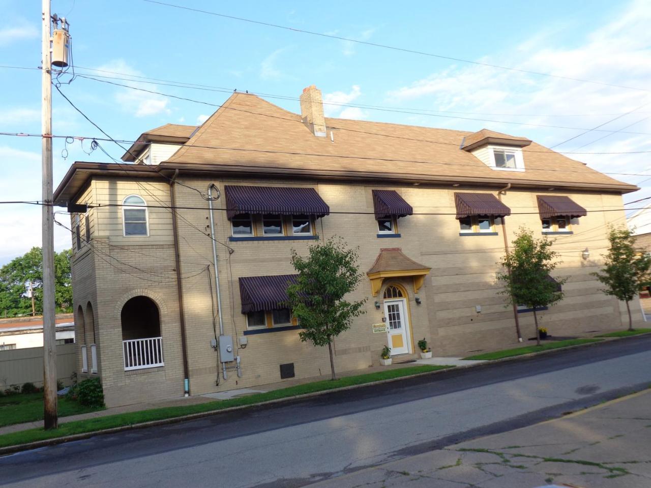 Connellsville Bed And Breakfast Exterior photo